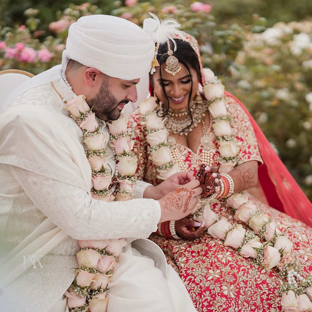 These high school sweethearts had two mini baraats at their Indo-Guyanese wedding